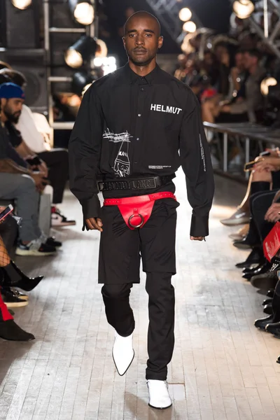 Look 40
